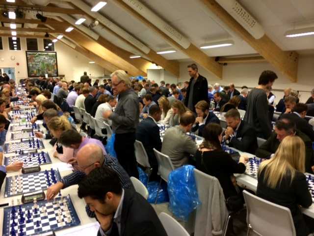800 ansatte i Danske Bank deltok i unikt sjakkevent lrdag 8/11.