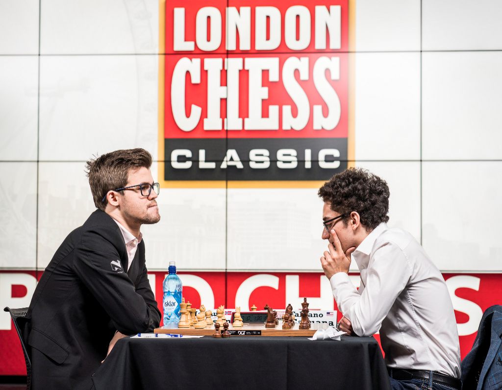 Carlsen presset, men fikk bare remis mot Caruana