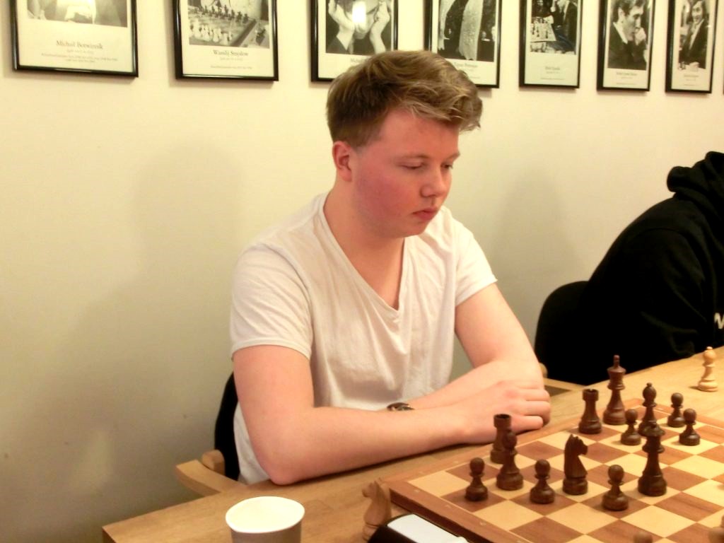 Kristian Stuvik Holm vant Superlyn