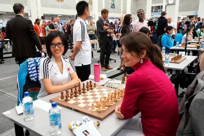 Verdensmester Yifan Hou tapte mot Kateryna Lagno.