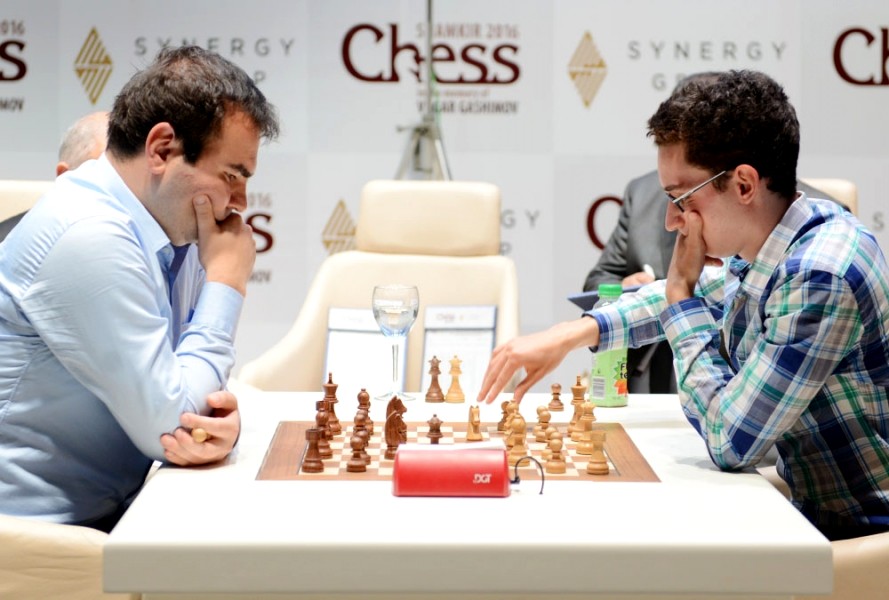 Mamedyarov slr Caruana og tar frsteplass.