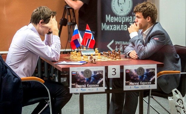 Remis mellom Karjakin og Carlsen i andre runde.