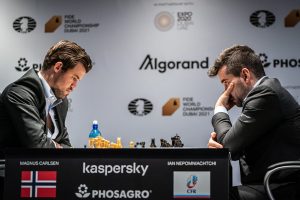 Carlsen-Nepo 8: Magnus lands killer blow