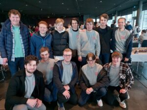 Elevene fra Grenland Folkehøgskole med trener Kjetil A. Lie