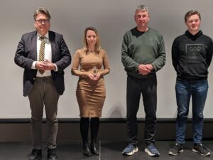 Premievinnere i A-gruppen: Hellers, Paehtz, Agdestein og Bech